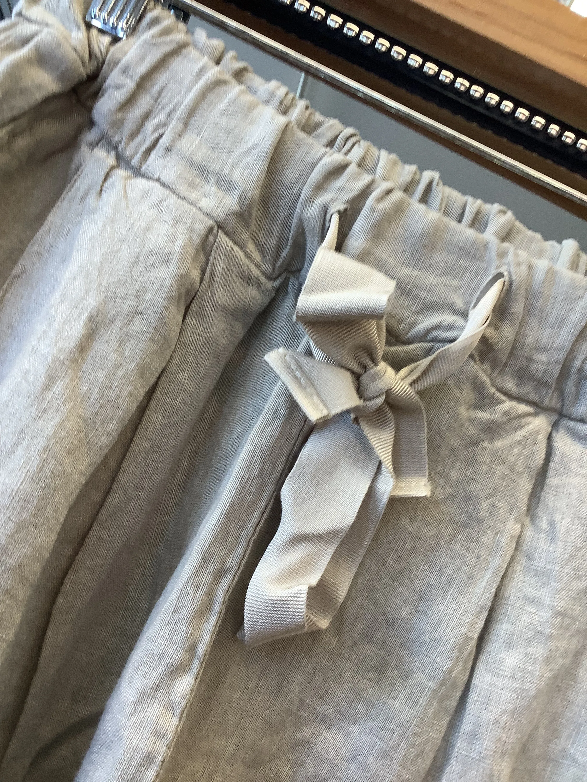 Linen Drawstring Pleated Pants - Sand