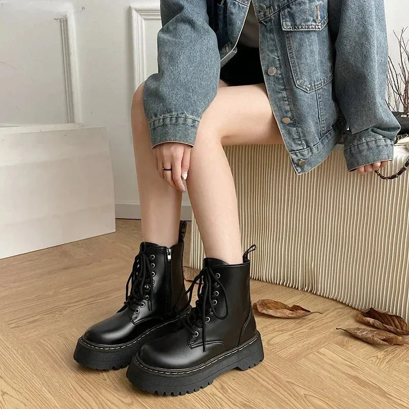 Martens lace up chunky fall winter lace up leather boots for the ladies