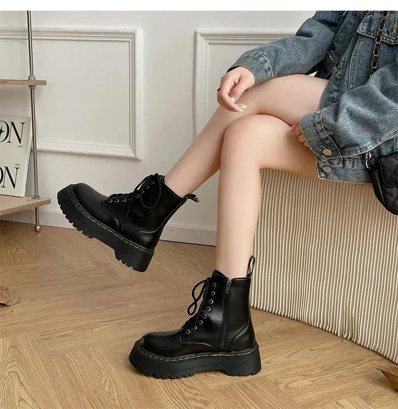 Martens lace up chunky fall winter lace up leather boots for the ladies