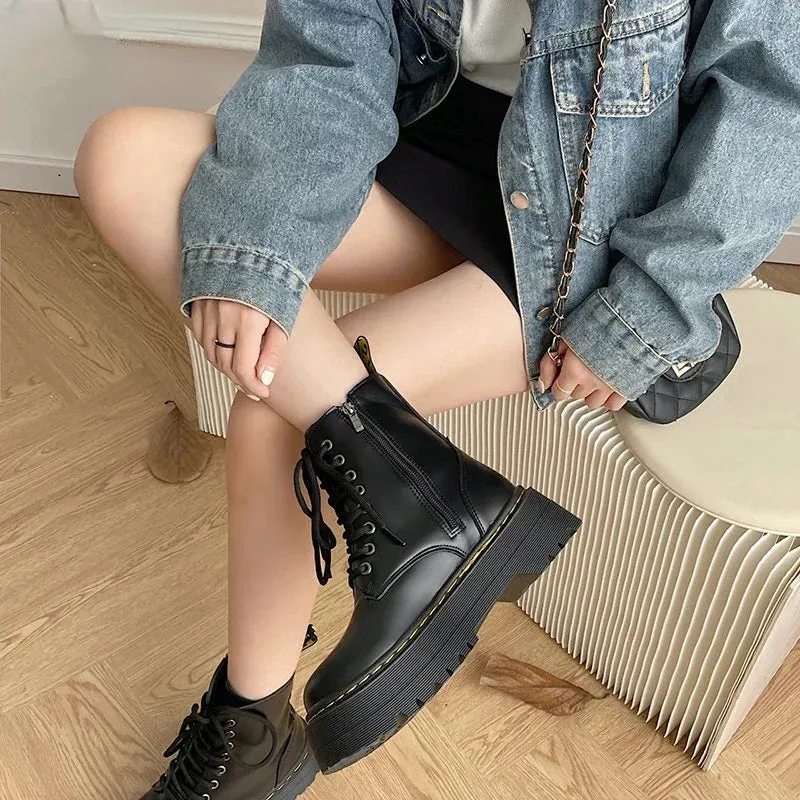 Martens lace up chunky fall winter lace up leather boots for the ladies