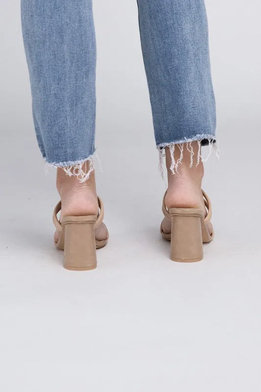 Oasis Society Angela - Strappy Alligator Heel 3"
