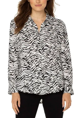 PETITE BUTTON UP WOVEN BLOUSE