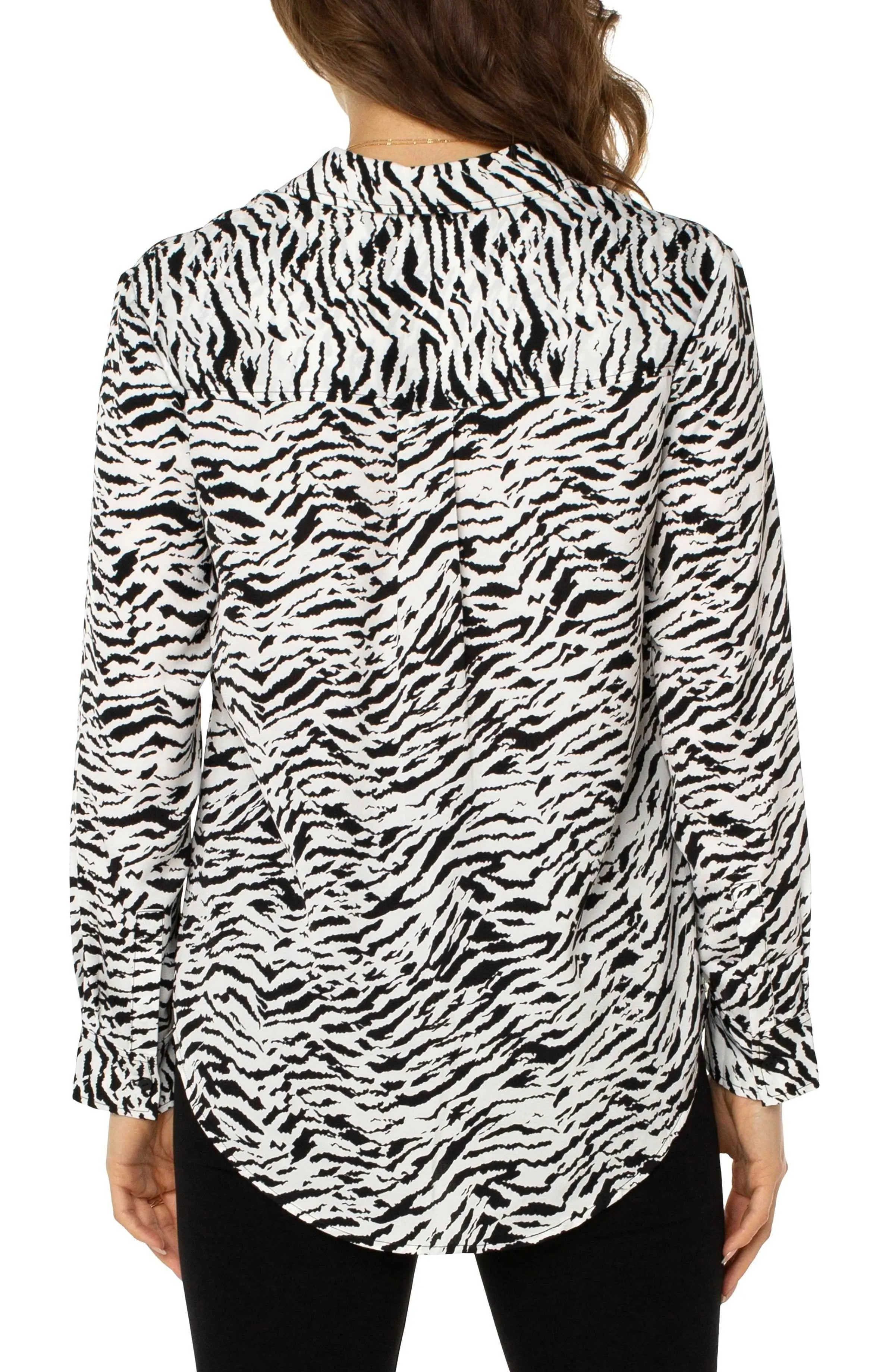 PETITE BUTTON UP WOVEN BLOUSE
