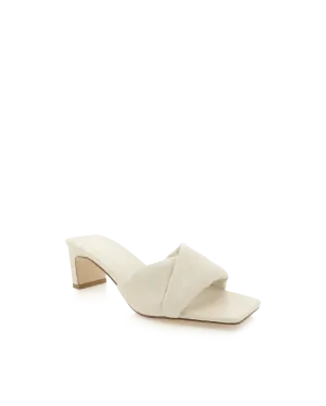 Taya Mule | Bone