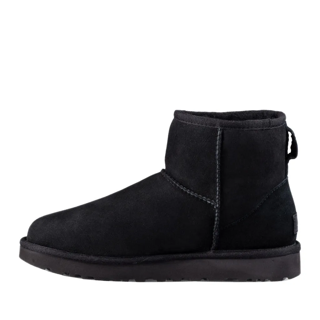 UGG Classic Mini II Women's Boots Shoes in Black