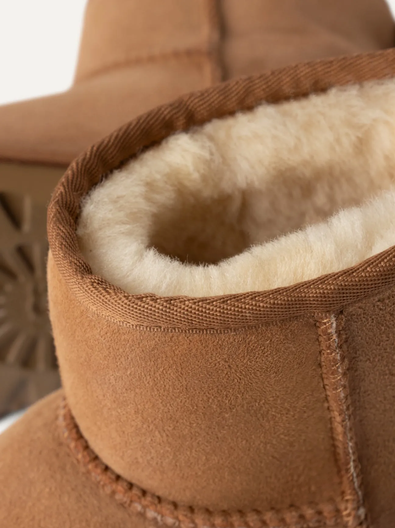 Ugg Classic Mini II